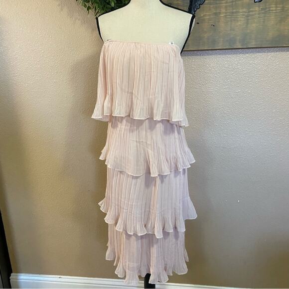 Lulu's Pink Off-Shoulder Tiered Midi Dress - Picture 4 of 7